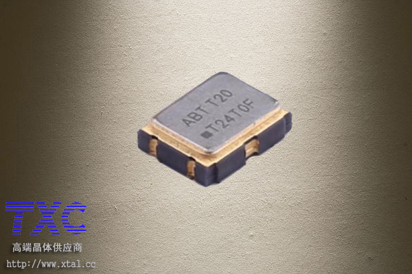 7Q26002009 26MHz晶振 2520 2.8v 0.5ppm TXC溫補(bǔ)晶振